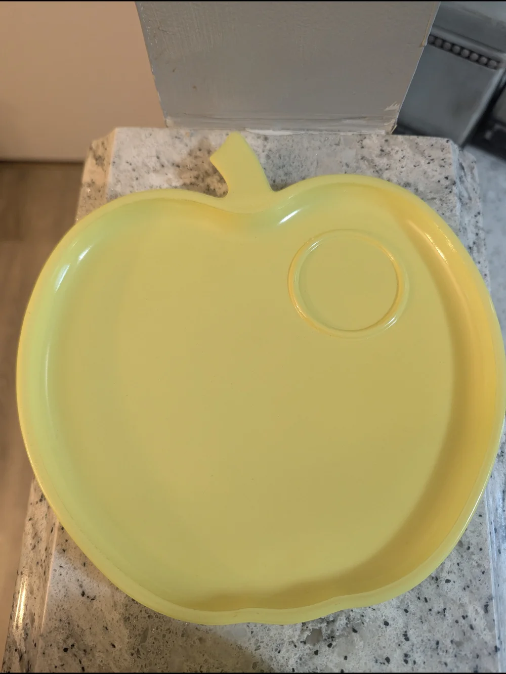 Hazel Atlas Lime Green Milk Glass Apple Luncheon Snack Cup Plate Set 1940's Mint